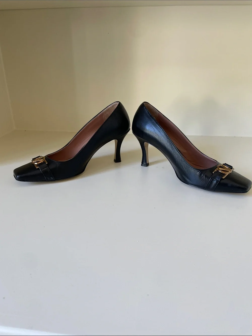 VALENTINO BY MARIO  Aura Pumps